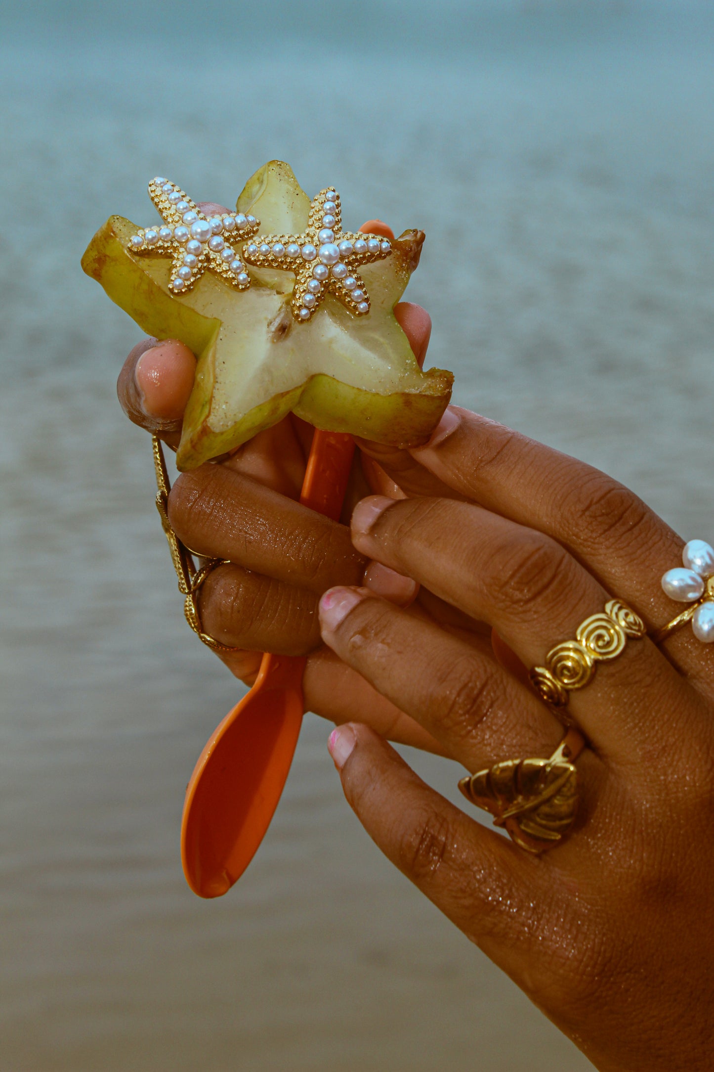 Pili Earrings