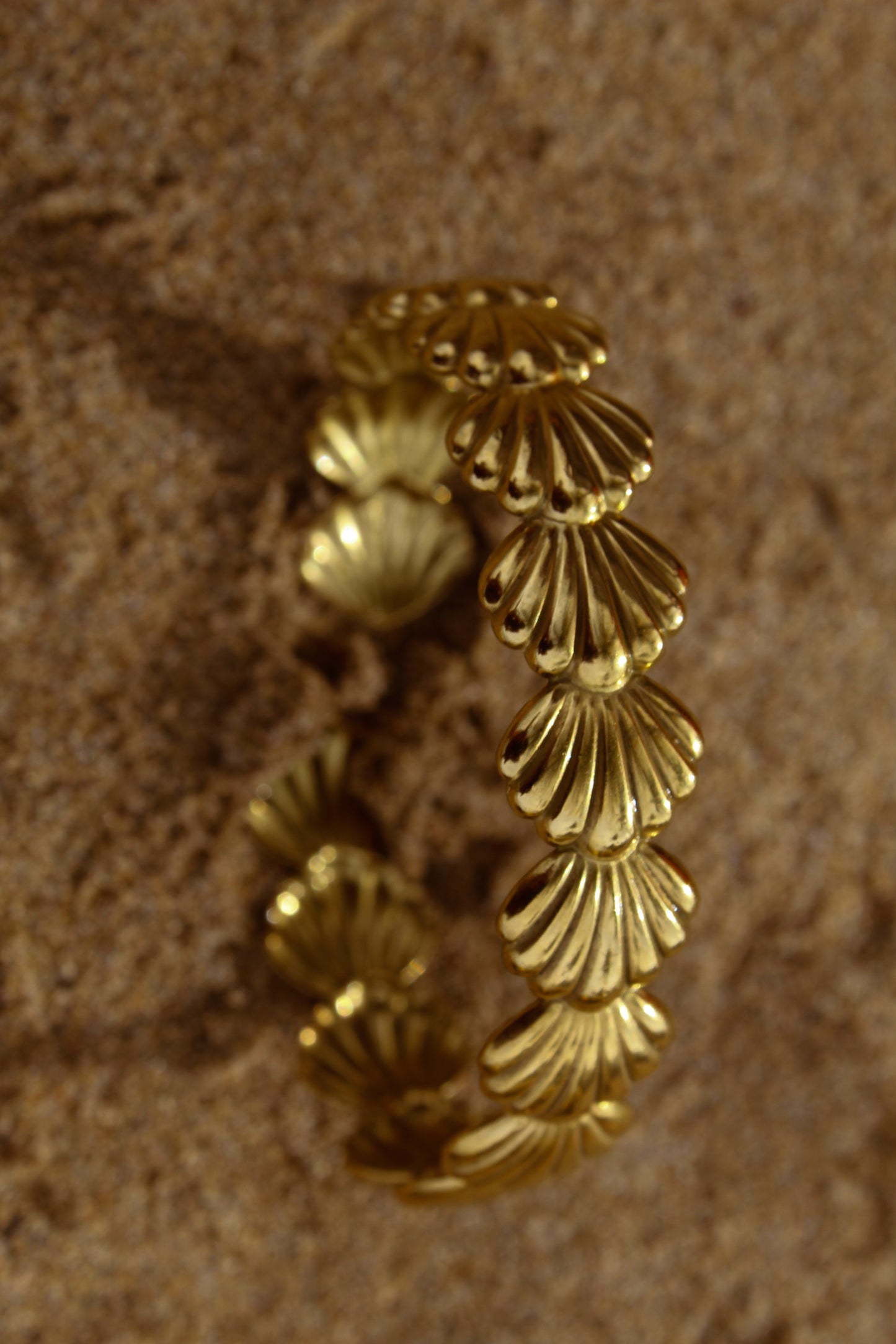 Ita Bangle