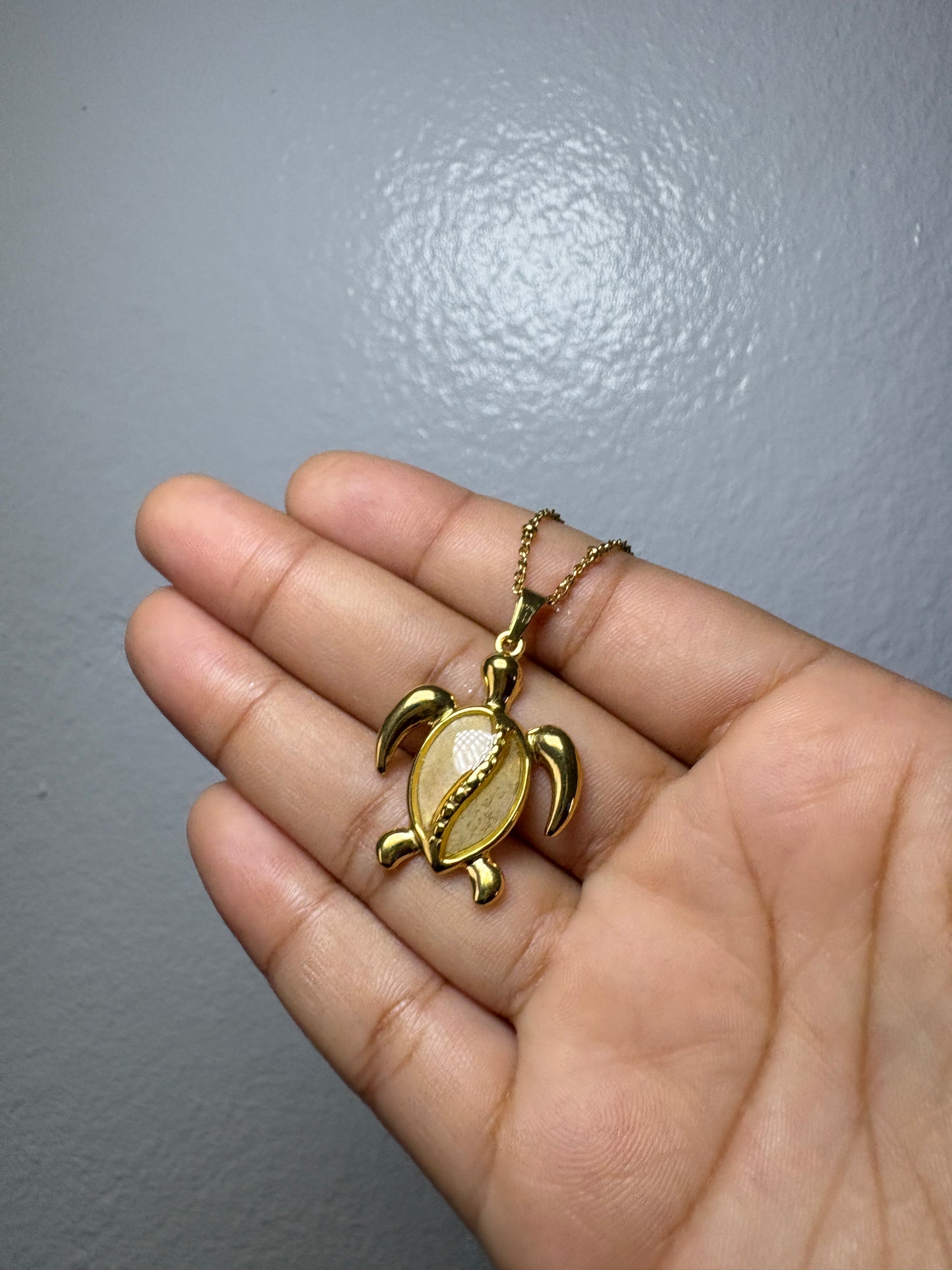 Tortuga Necklace