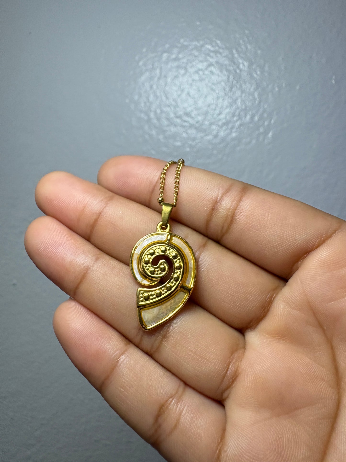 Arena Necklace