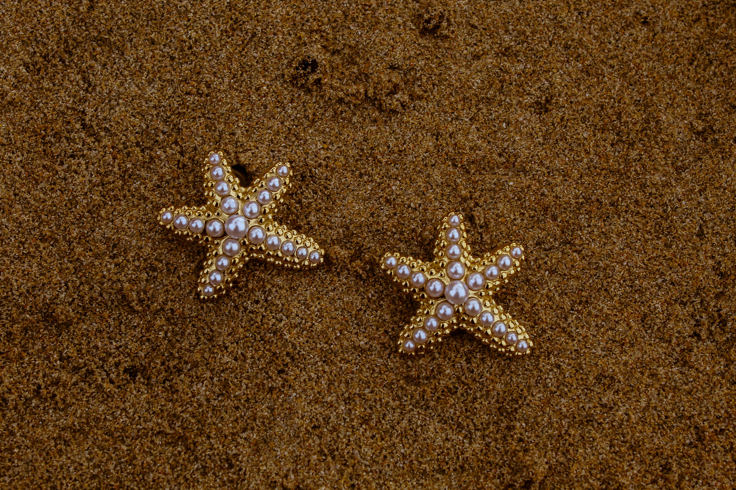 Pili Earrings