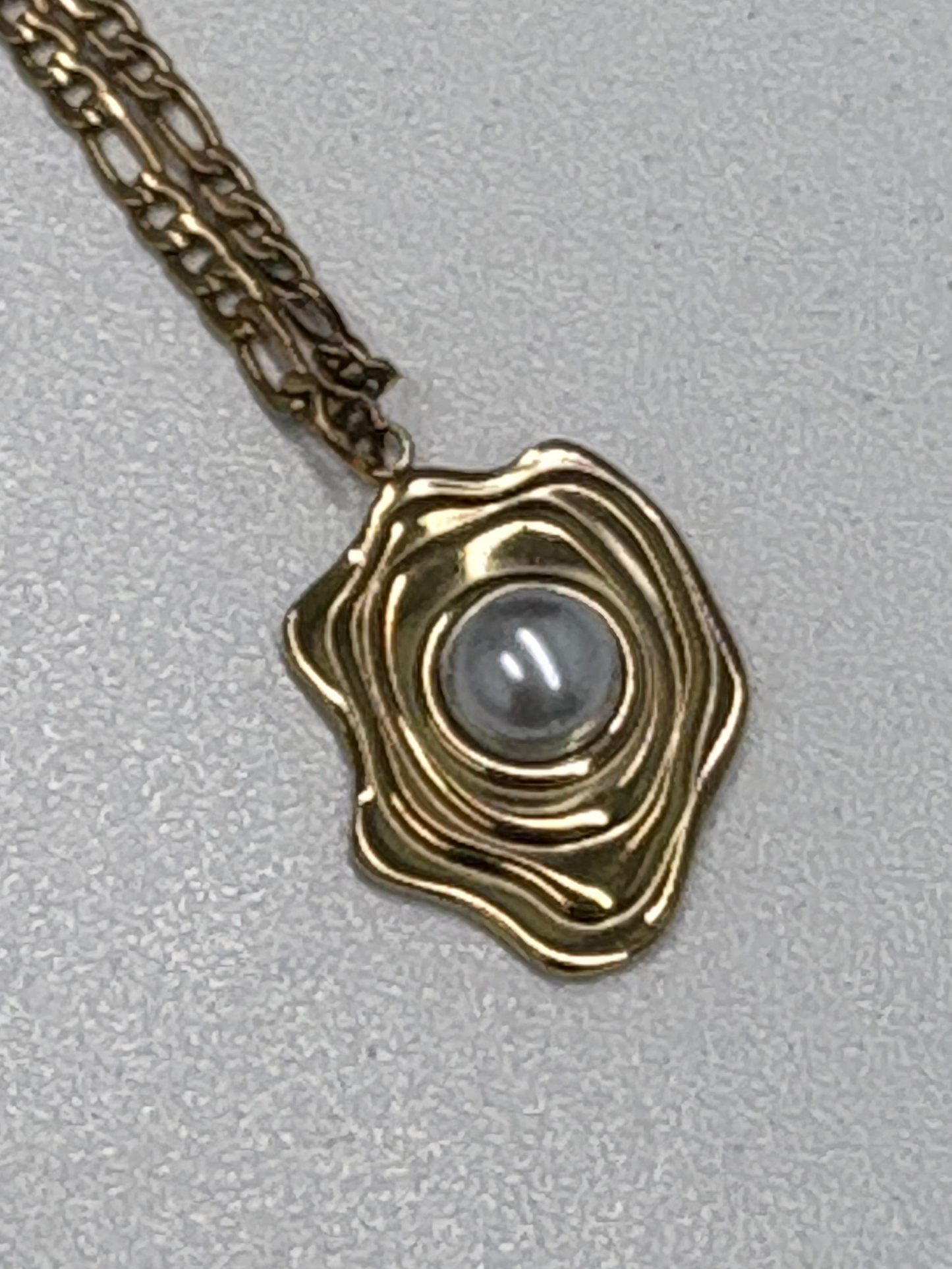 Pearl Mirror Necklace