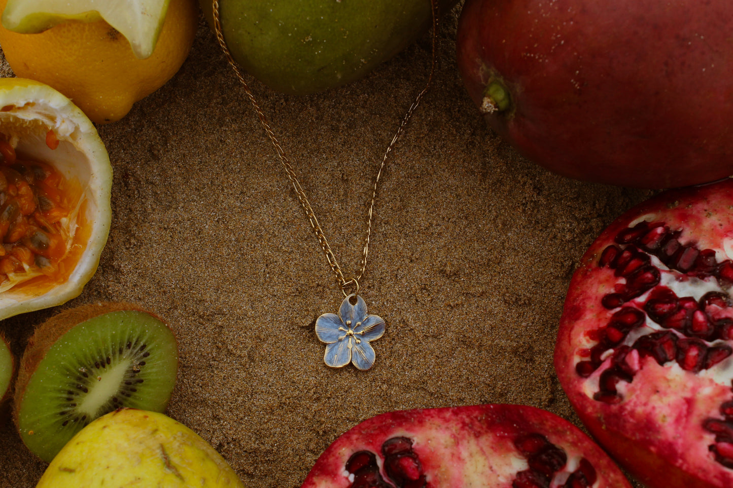 Hibi Flower Necklace